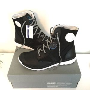 🔻PRICE DROP🔻Waterproof Sneaker Boots